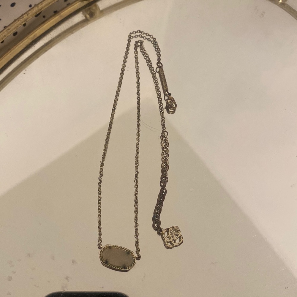 Kendra Scott Pendant Necklace